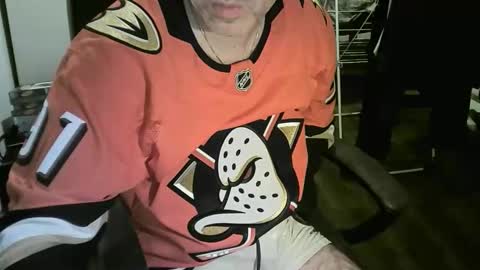 chrisprngr online show from 09-28-25, 07:41