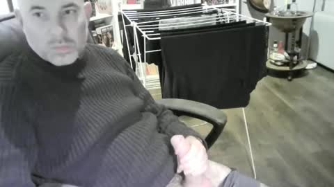 chrisprngr online show from 04-01-26, 07:33