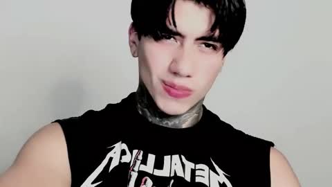 CHRIS  INDEPENT MODEL online show from 11-12-25, 11:03