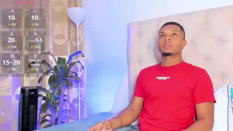 Snapshot of chriss_vall chatting on 02-15-26, 04:20 Chriss Vall online show from 02-15-26, 04:20