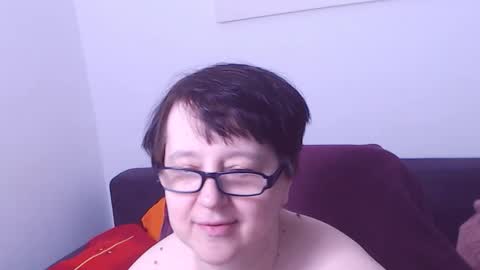 Christa online show from 02-11-26, 11:10