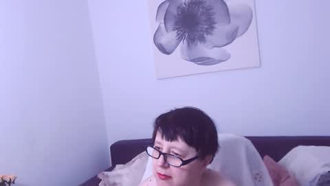 Snapshot of christarose chatting on 05-22-26, 06:13 Christa online show from 05-22-26, 06:13