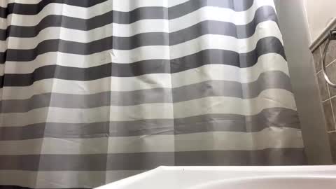 Tip me online show from 04-08-26, 12:27