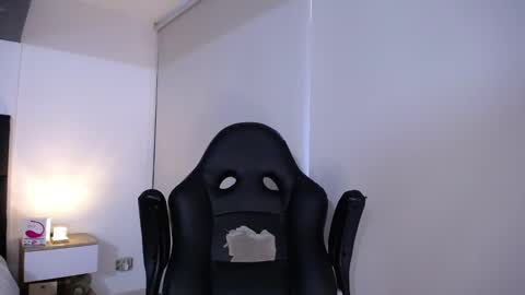 Snapshot of christianvalenzia chatting on 02-03-25, 09:39 Christian online show from 02-03-25, 09:39