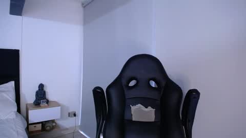 Snapshot of christianvalenzia chatting on 02-19-25, 12:44 Christian online show from 02-19-25, 12:44