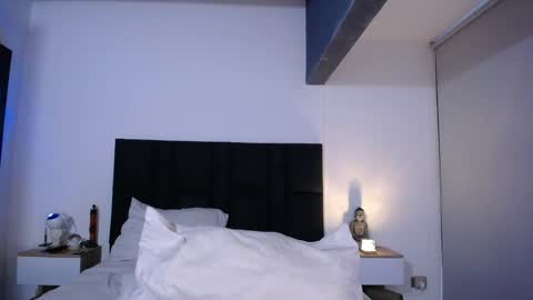 Snapshot of christianvalenzia chatting on 03-05-25, 01:06 Christian online show from 03-05-25, 01:06