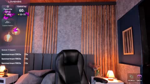 Snapshot of christina_johns chatting on 12-04-24, 06:28 Hi Im Christina. . Dont forget to follow me to have me close to you online show from 12-04-24, 06:28