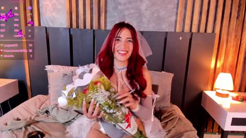 Snapshot of christina_johns chatting on 01-31-25, 03:44 Hi Im Christina. . Dont forget to follow me to have me close to you online show from 01-31-25, 03:44