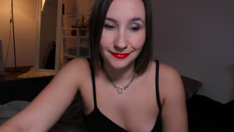 Snapshot of christina_rosse chatting on 11-23-25, 01:11 christina rosse online show from 11-23-25, 01:11
