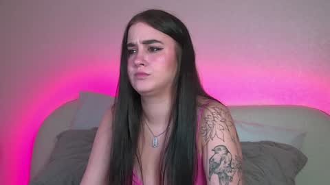 Christina online show from 02-03-25, 09:39