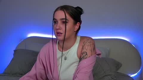 Christina online show from 02-05-25, 12:53