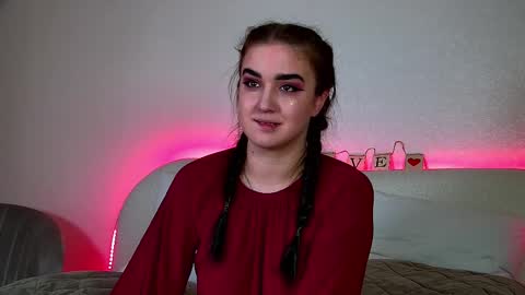 Christina online show from 02-18-25, 12:48