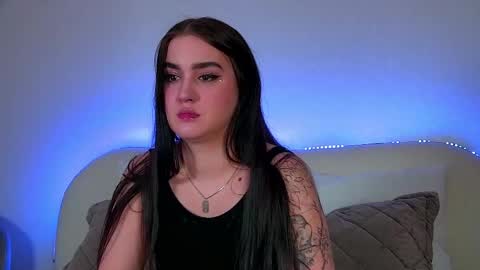 Christina online show from 02-28-25, 10:06