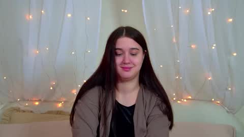 Christina online show from 02-10-26, 06:39