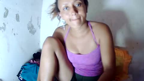 Snapshot of christine213 chatting on 01-11-25, 10:19 christine213 online show from 01-11-25, 10:19