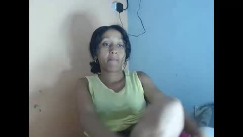 Snapshot of christine213 chatting on 10-13-25, 09:09 christine213 online show from 10-13-25, 09:09