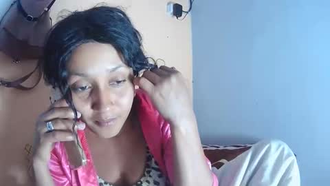 Snapshot of christine213 chatting on 11-02-25, 11:56 christine213 online show from 11-02-25, 11:56