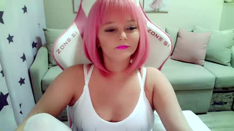 Christi online show from 02-13-25, 07:24