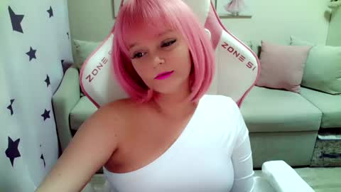 Christi online show from 03-05-25, 04:35