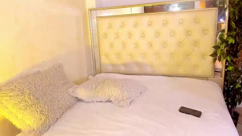 Chrisopher Hunter online show from 02-01-26, 04:33