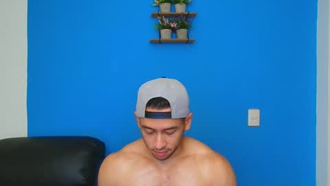 Christopher online show from 01-21-25, 12:25