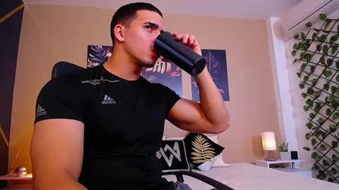 Christopher Black online show from 11-06-25, 01:12