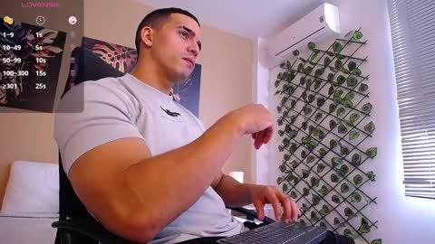 Christopher Black online show from 01-08-26, 01:35