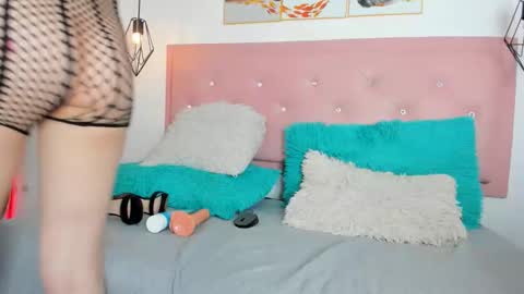 Christy online show from 03-21-26, 05:45