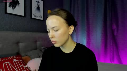 hristy3 online show from 01-12-26, 01:00