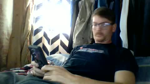 Snapshot of chrisvibess chatting on 06-20-26, 12:41 chrisvibess online show from 06-20-26, 12:41