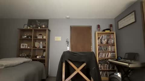 Chris online show from 02-22-26, 02:45