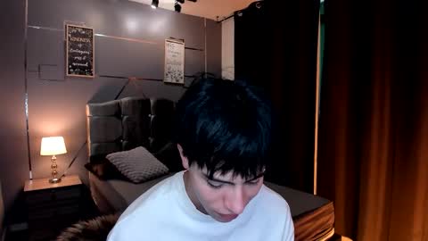 Snapshot of chrristopher77 chatting on 09-20-25, 04:19 chrristopher77 online show from 09-20-25, 04:19