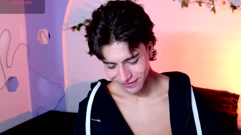 Snapshot of chrristopher77 chatting on 11-29-25, 03:53 chrristopher77 online show from 11-29-25, 03:53