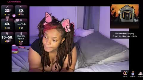 Snapshot of chubbeedweeb chatting on 10-11-25, 04:44 EmberEssence online show from 10-11-25, 04:44