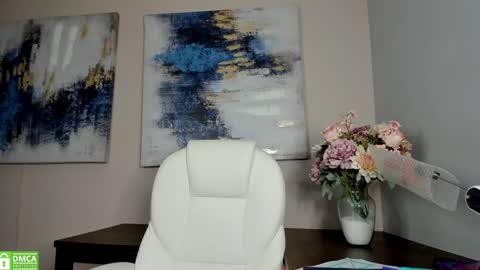 Snapshot of chubby_vaniie_ chatting on 12-11-24, 07:09 Vanesa online show from 12-11-24, 07:09