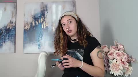 Snapshot of chubby_vaniie_ chatting on 03-04-25, 07:01 Vanesa online show from 03-04-25, 07:01