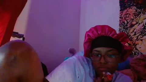 Mommy milf online show from 05-15-26, 11:28