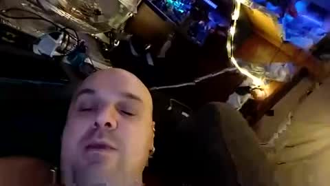 chubbyman40 online show from 02-02-26, 06:28