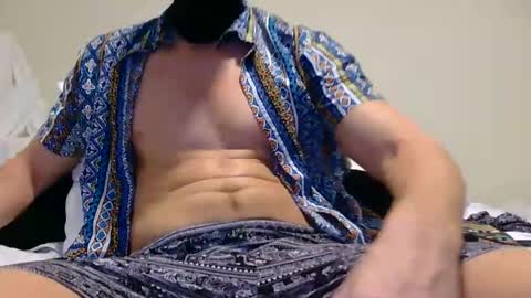 Snapshot of chuck5566 chatting on 12-18-25, 03:45 chuck5566 online show from 12-18-25, 03:45