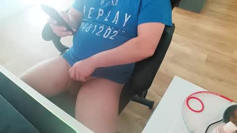 chucky606 online show from 02-08-25, 11:01