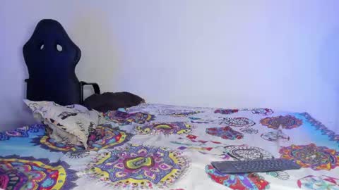 Snapshot of chuckykarla chatting on 06-09-26, 05:52 Karlay online show from 06-09-26, 05:52