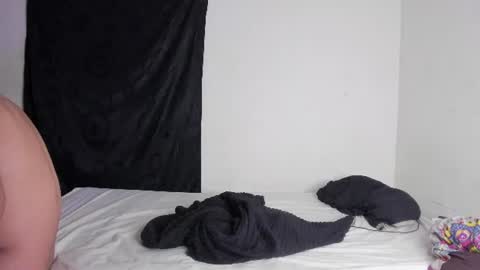 Snapshot of chuckykarla chatting on 07-01-26, 07:54 Karlay online show from 07-01-26, 07:54