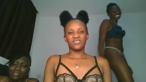 chyna_baibe online show from 11-20-25, 11:37