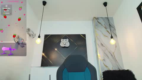 ...   ... online show from 10-28-25, 05:11