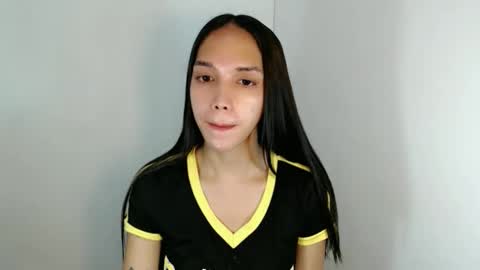 Snapshot of cici_02 chatting on 05-20-26, 03:29 call me Cici online show from 05-20-26, 03:29