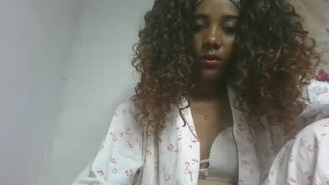 Snapshot of ciciazzhh chatting on 03-02-26, 07:15 ciciazzhh online show from 03-02-26, 07:15