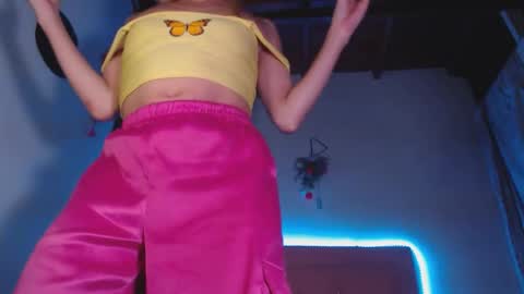 cicimom online show from 02-15-26, 04:20