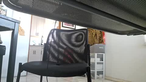 Snapshot of cigneska1 chatting on 02-11-25, 10:50 cigneska1 online show from 02-11-25, 10:50