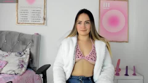 Ciindy Lovers online show from 11-19-25, 03:45