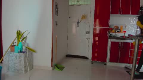 Snapshot of ciindy_lovee chatting on 06-12-26, 03:55 Ciindy Lovers online show from 06-12-26, 03:55